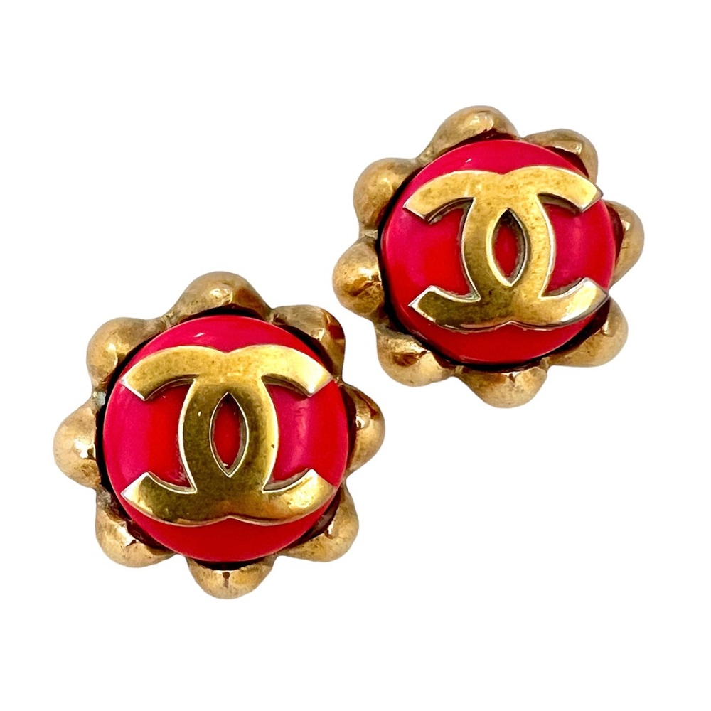 *SOLD* AUTHENTIC Vintage CHANEL Red And Gold Logo CC Clip-on Earrings